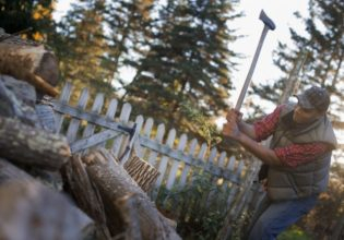 Fendage : Comment bien fendre son bois de chauffage ?