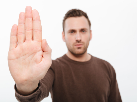 Le chauffage au bois pourrait-il être interdit dès 2027 ?